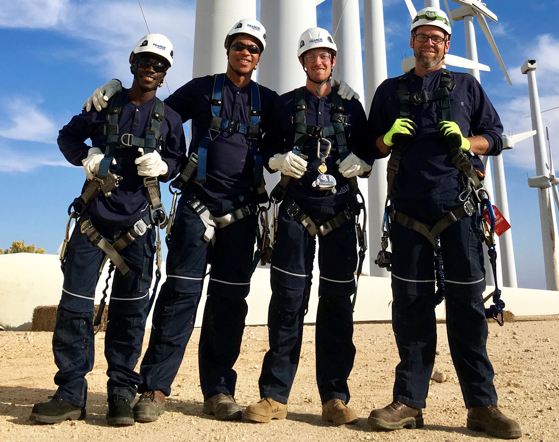 wind technicians image